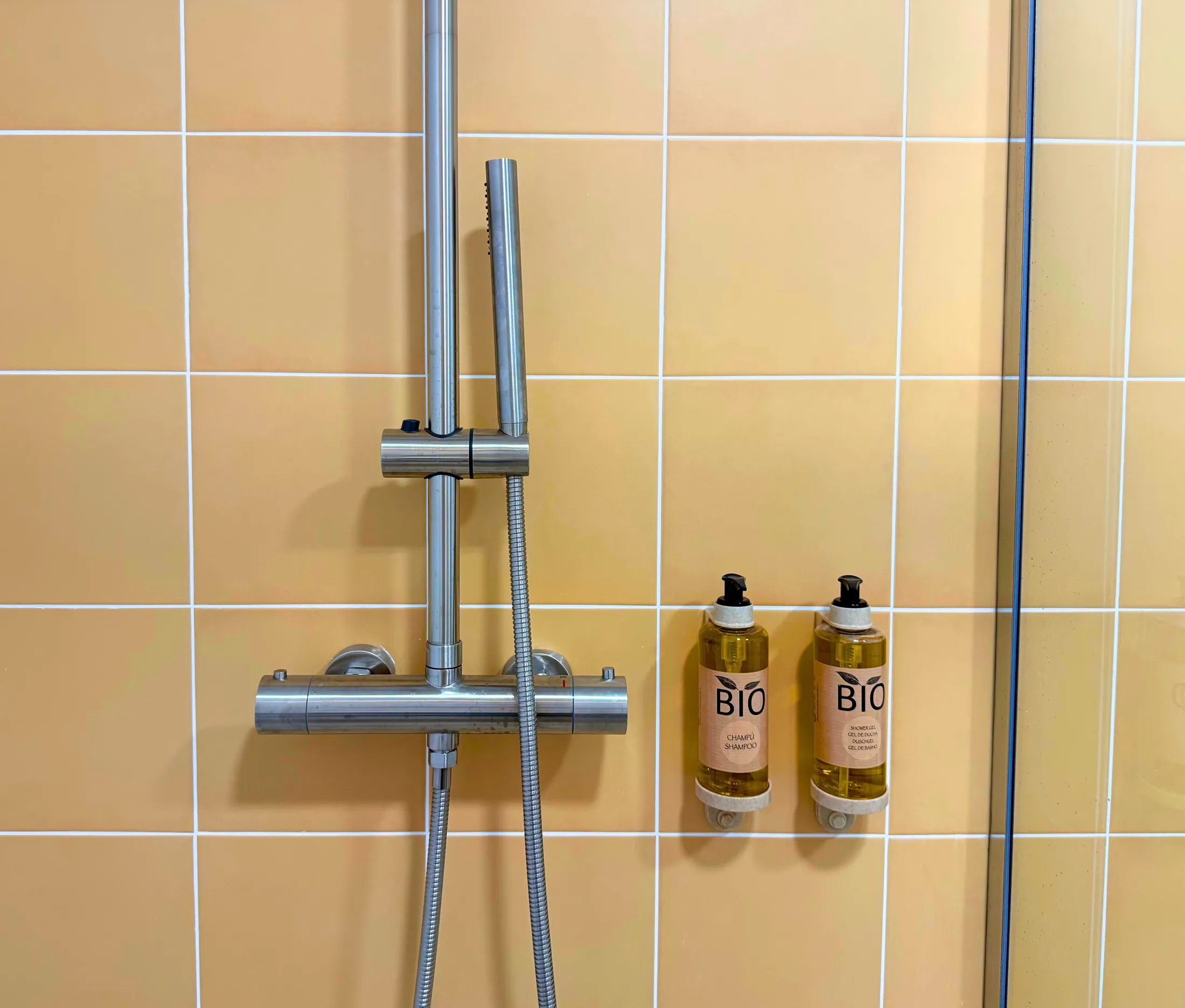 Champú y gel bio, NEPTÚ24-1