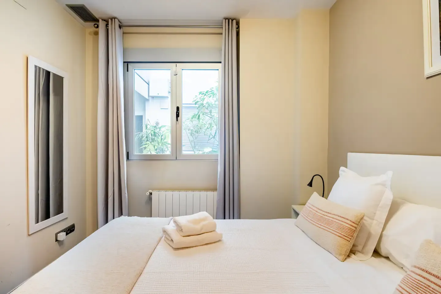 Dormitorio, NEPTÚ24-4